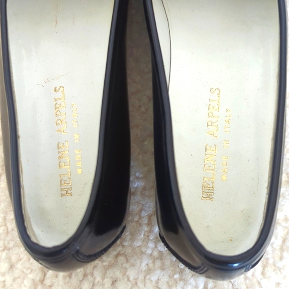 Helene Arpela (Van Cleef Arpels) Black And White Leather Loafers - Picture 6 of 8
